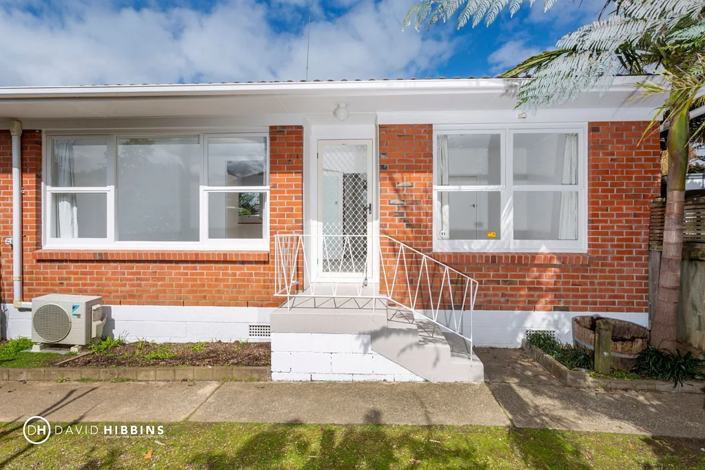 Hillcrest 2房  Affordable. Available. Act Fast