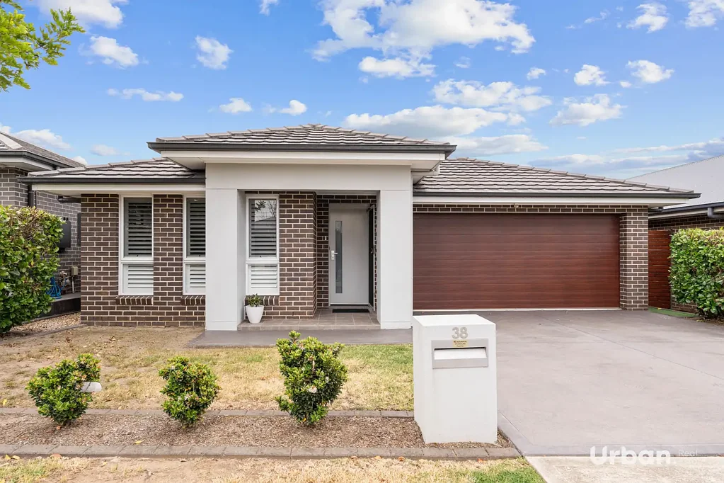 38 The Straight, Oran Park, NSW 2570
