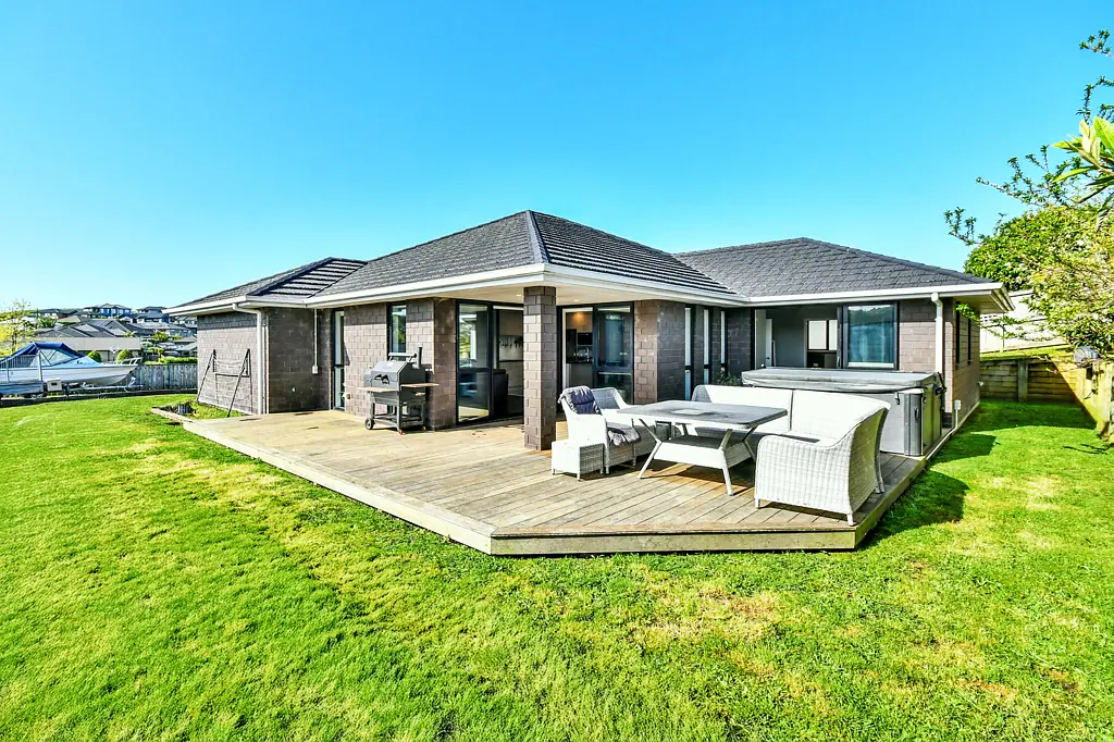 5D Craighall Court, Pokeno, Waikato