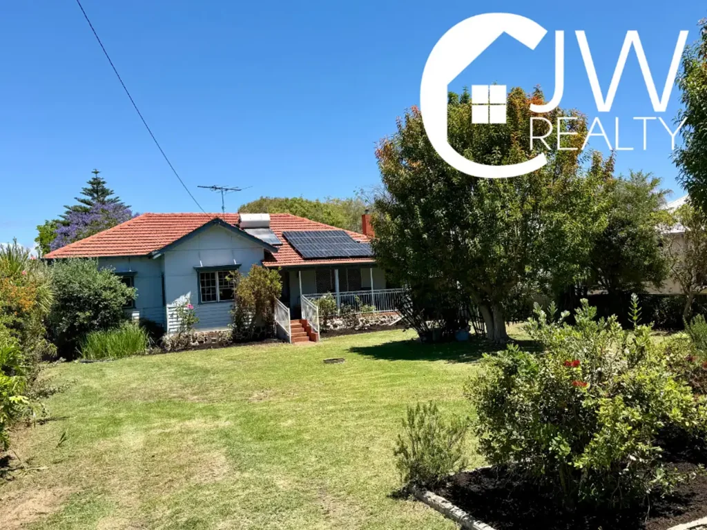 32 Fairbairn Road, Busselton, WA 6280