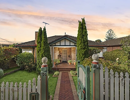 38 Collegian Avenue, Strathmore, VIC 3041, 4 ਕਮਰੇ, 2 ਬਾਥਰੂਮ, House