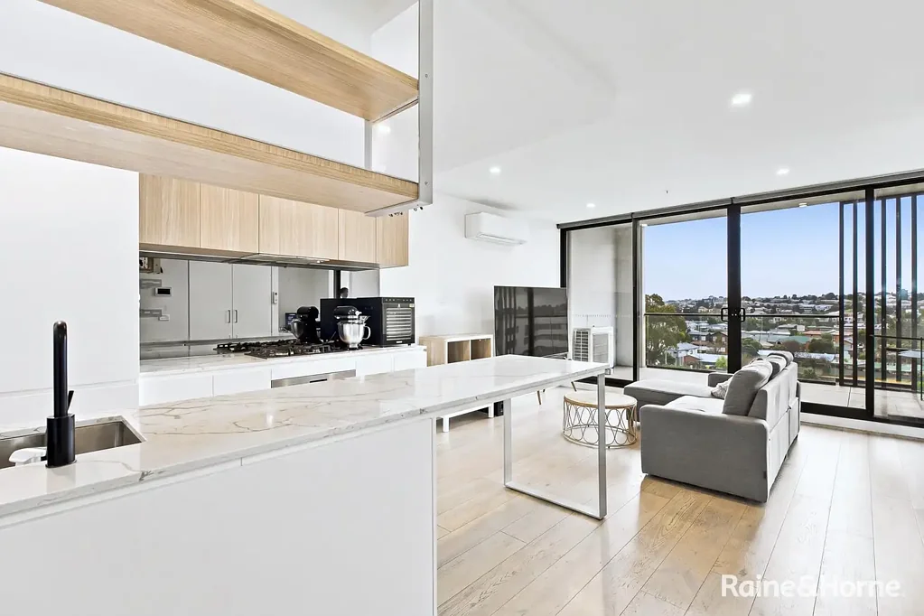 Brunswick West 2 Slaapkamer Expansive Living, Spectacular Views & Effortless Brunswick Lifestyle