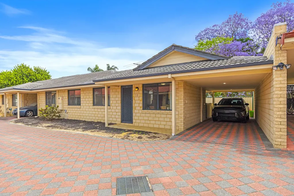 2/25 Abbey Road, Armadale, WA 6112