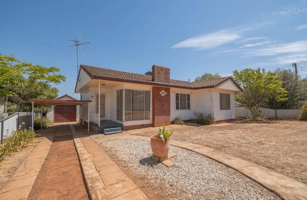 Ray White Real Estate Parkes