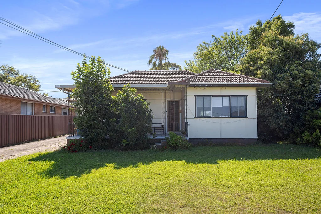 1 Crawford Road, Doonside, NSW 2767
