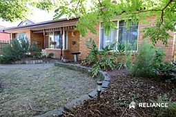 13 Sandleford Way, Hoppers Crossing