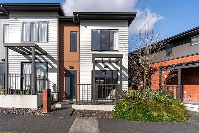 34 Mahalo Avenue, Wiri, Manukau City
