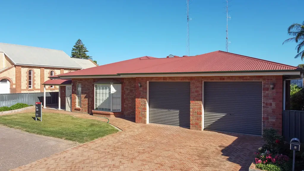 Cowell 3ห้องนอน Perfectly Located Brick Home in the Heart of Cowell