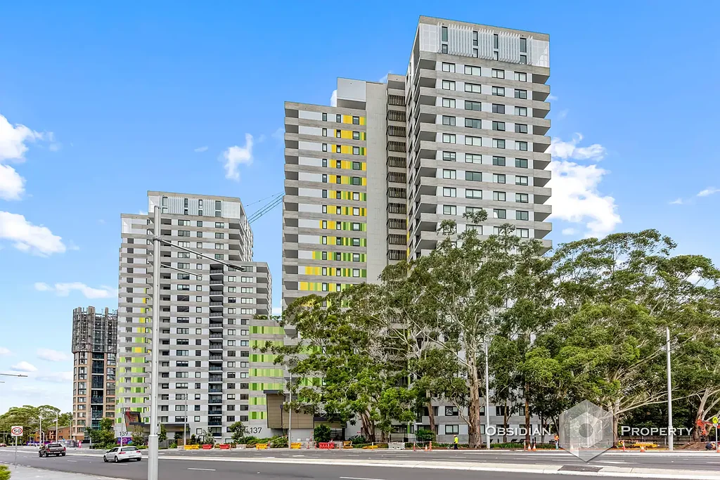 Macquarie Park 2chambre Immaculate Solid Construction | Ideal Corner Position | Prime Landmark Location