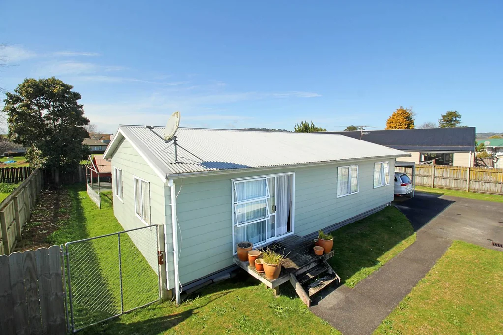 27B Cosgrave Road, Papakura, Papakura