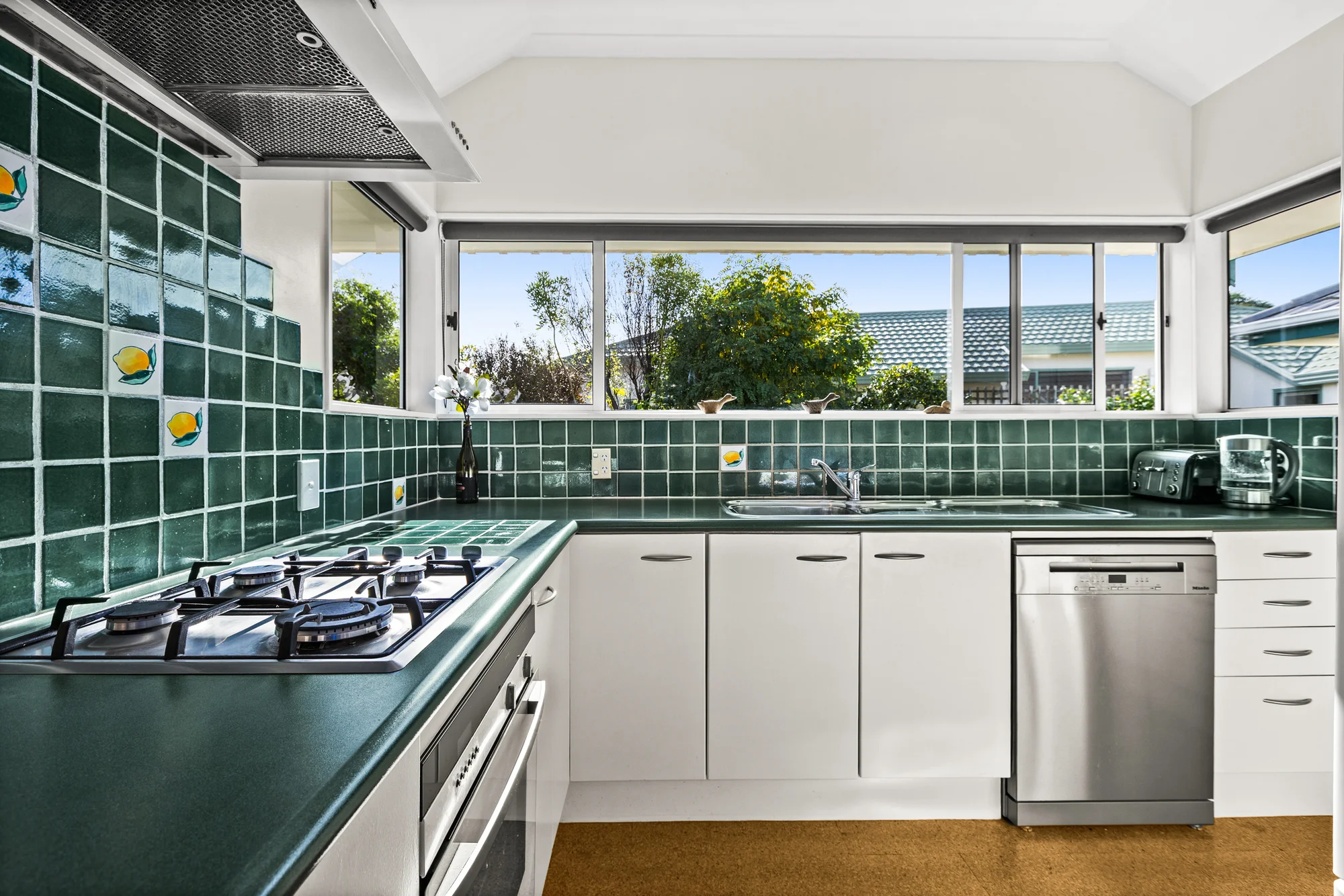 9 Gresham Place, Taradale, Napier, 4 Bedrooms, 2 Bathrooms, House