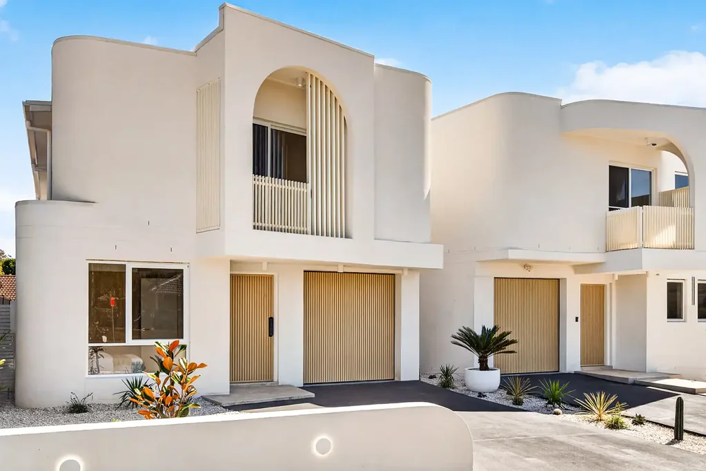 Marsfield 5कमरा Architectural Excellence, Refined Family Living