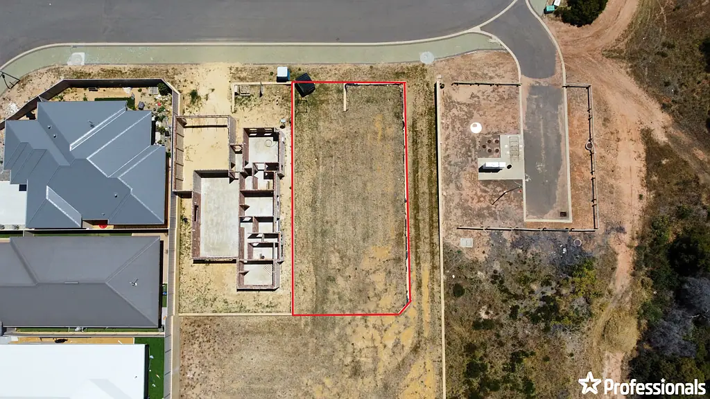 16 Stormking Loop, Wandina, WA 6530