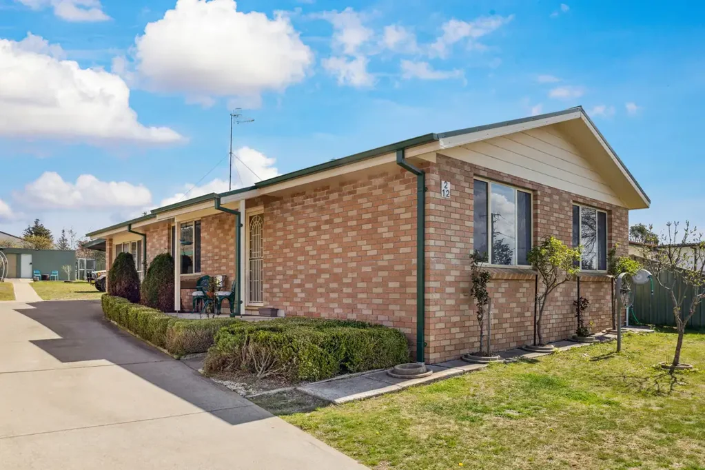 Berridale 2ਬੈੱਡਰੂਮ Downsize or Invest? Unique opportunity in Berridale