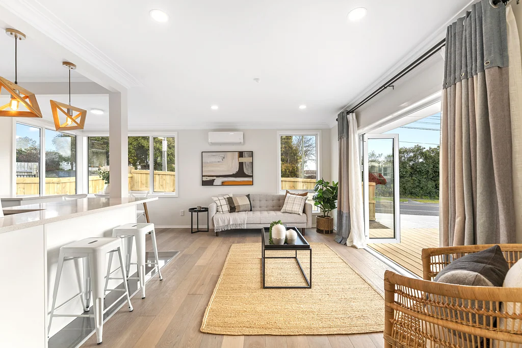 Tauhara 3房  Easy Living with Modern Touches and North-Facing Deck