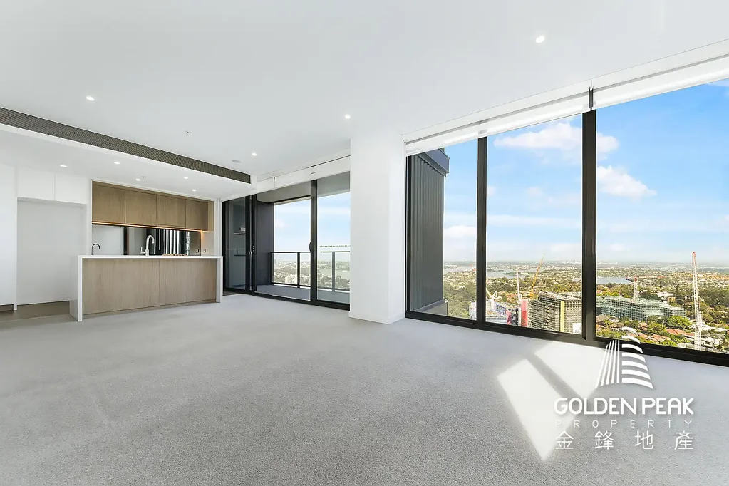 Luxury 2-bedroom plus large study apartment at The Jackson, St Leonards Square