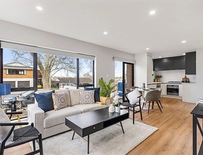 43B Mirrabooka Avenue, Botany Downs, Manukau City, 4 ਕਮਰੇ, 2 ਬਾਥਰੂਮ, House