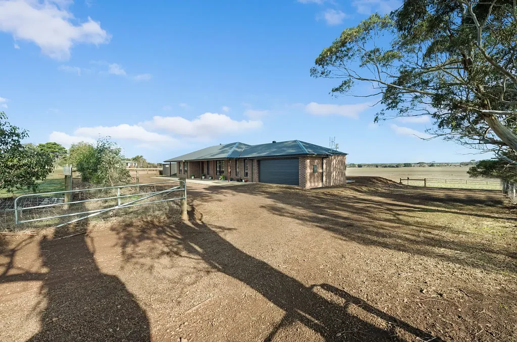 Mortlake 4कमरा A Private Equestrian Haven