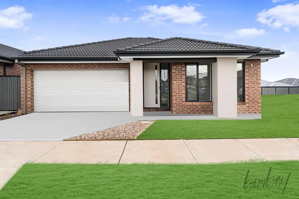 24 Railway Parade, Kalkallo, VIC 3064