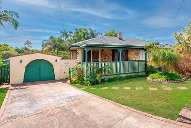 Inala 3ਬੈੱਡਰੂਮ BIG BLOCK. GREAT LOCATION. EXCITING POTENTIAL!