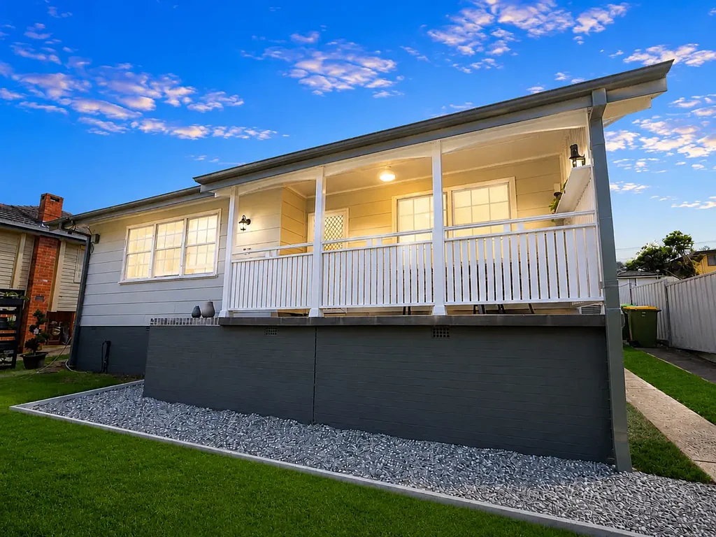West Bathurst 3ਬੈੱਡਰੂਮ Your Place to Call Home