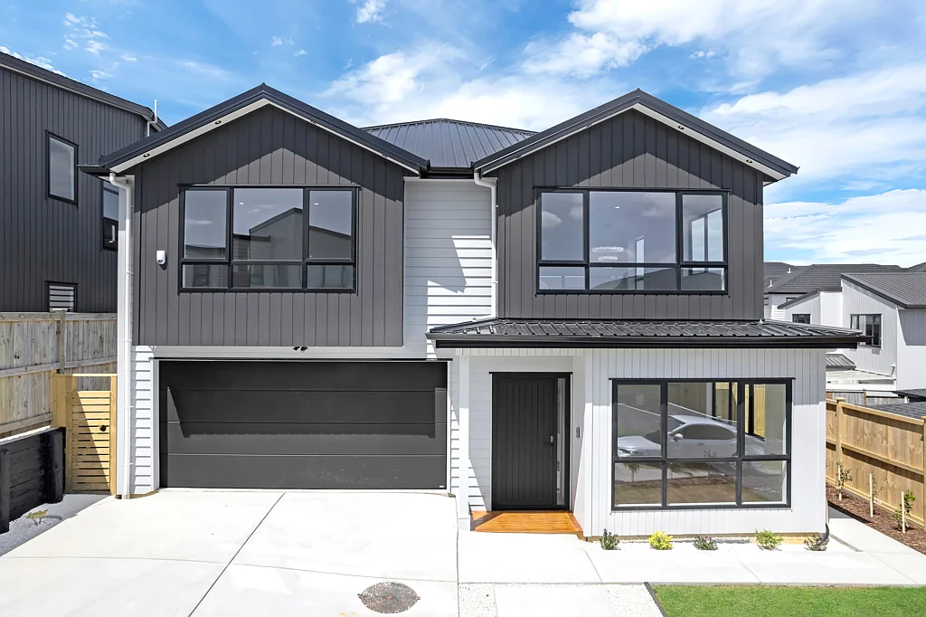17 Meadowridge Drive, Flat Bush, Manukau City, Auckland