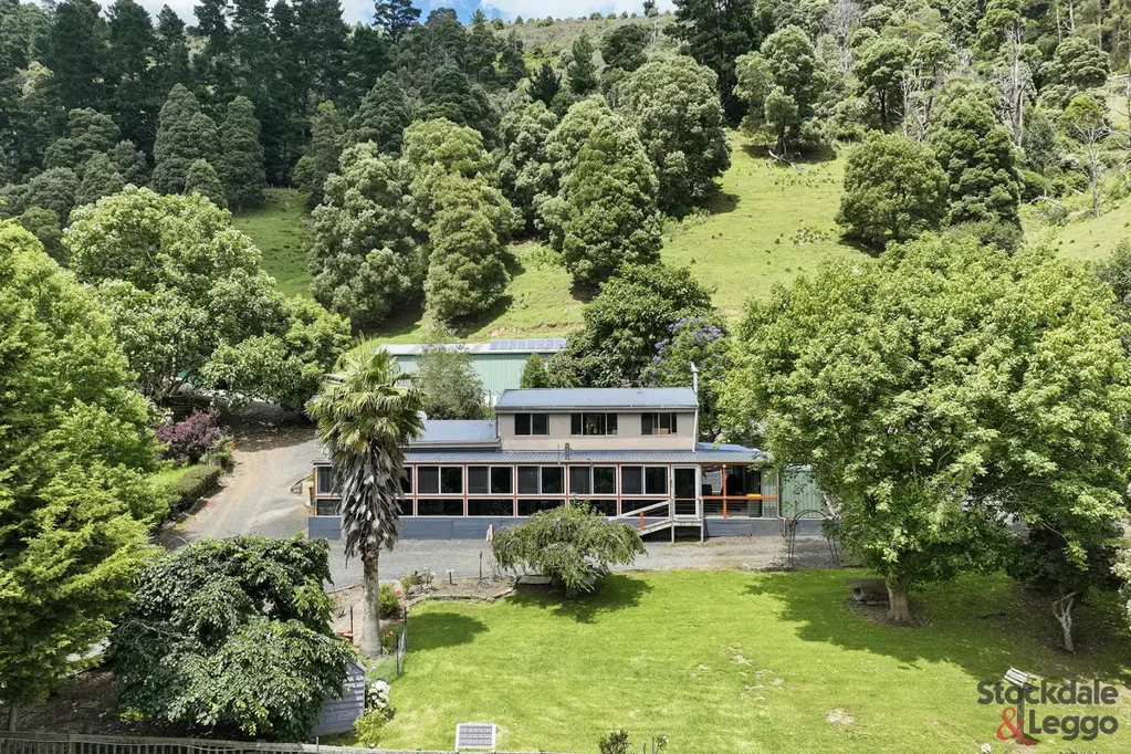 Grand Ridge  PRIVATE OFF GRID LIFESTYLE RETREAT