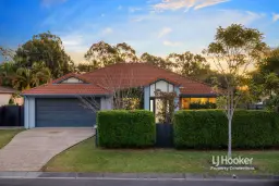 23 Bayberry Crescent, Warner