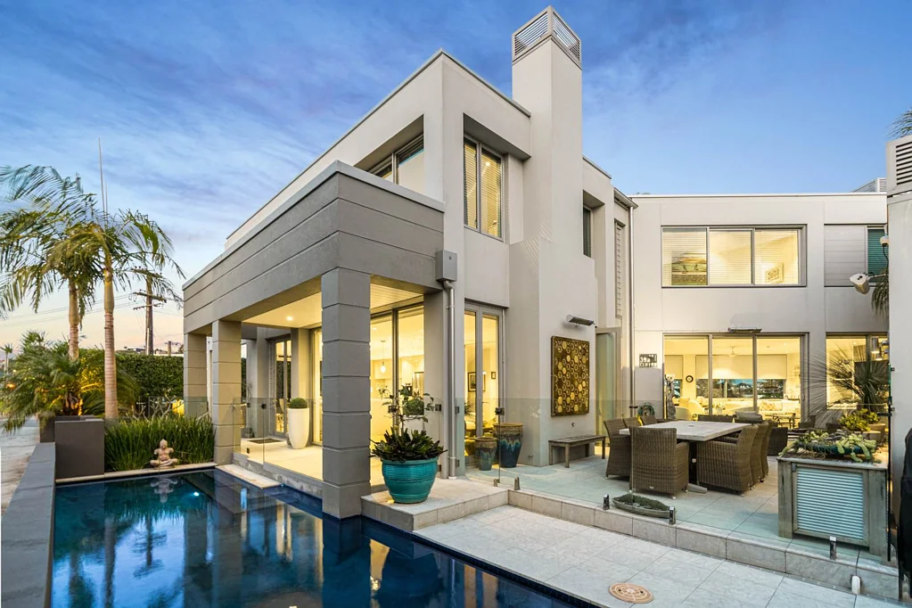 Saint Heliers 4ਬੈੱਡਰੂਮ Cornerstone of Coastal Elegance