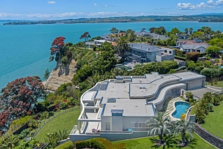 10 Colleen Court, Cockle Bay, Manukau City