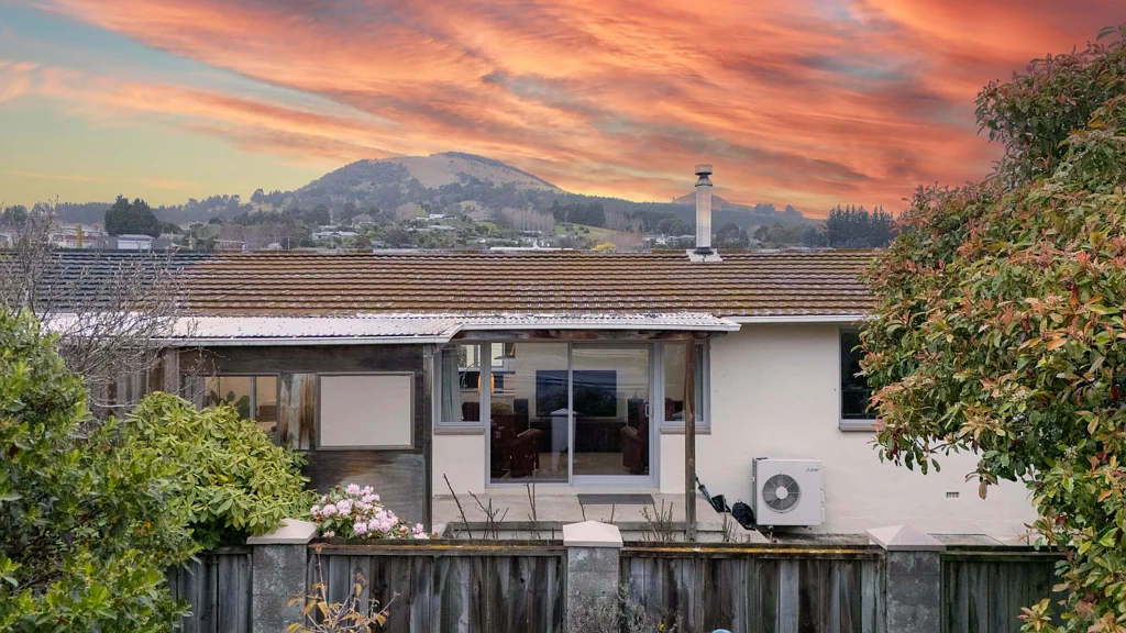 Mosgiel 3 Slaapkamer Modern, Double Glazed & Effortlessly Easy