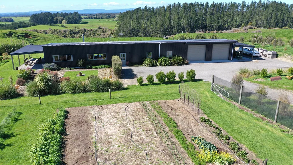 Te Puke Versatile lifestyle property on 1.3ha