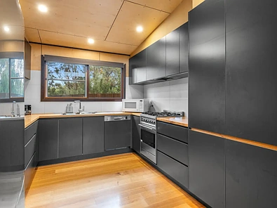10 Roscrea Cres, Walkerville, VIC 3956, 2 slaapkamers, 1 badkamers, House