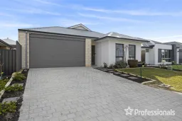 11 Beautiful Road, Banksia Grove