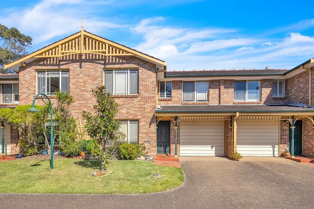 Botany 3ਬੈੱਡਰੂਮ Spacious 3-Bedroom Home with Modern Comforts in a Prime Location