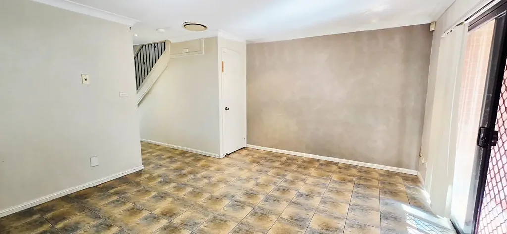 Spacious Townhouse in a Prime Quakers Hill Location!