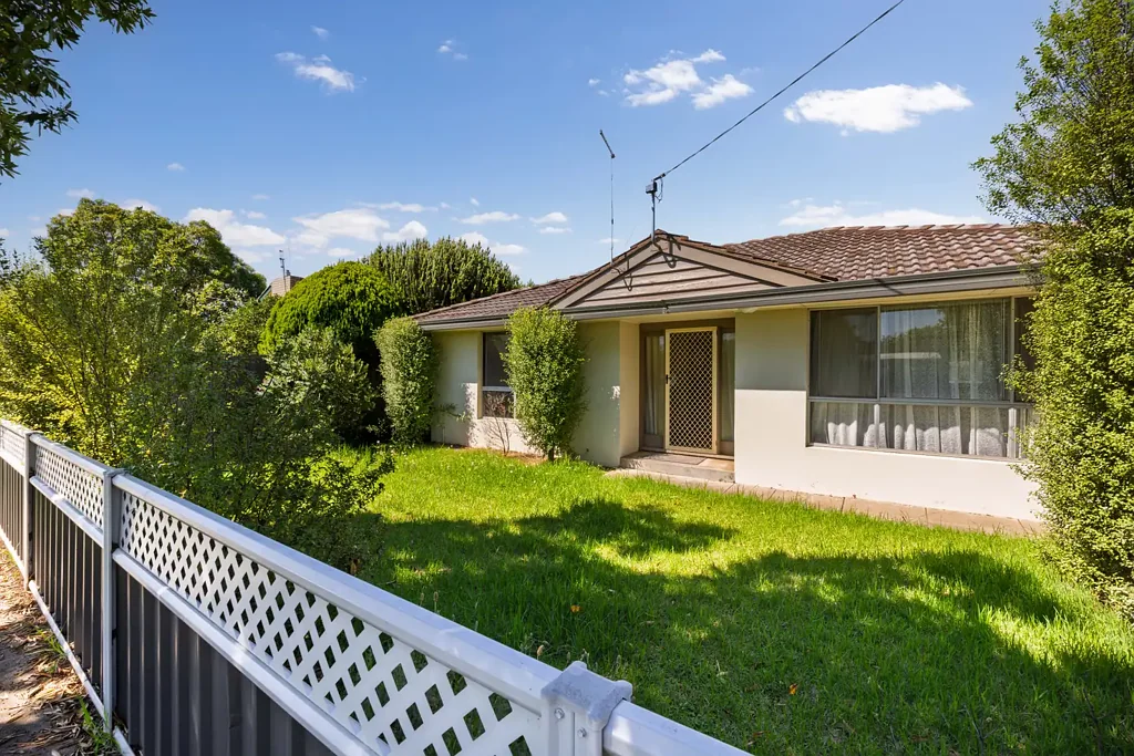 2/2 Weir Street, Sale, VIC 3850