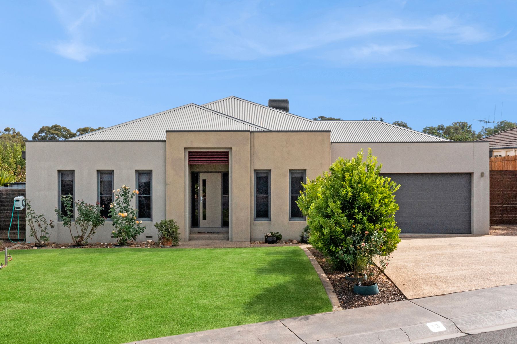 13 ISABELLA GR, STRATHDALE VIC 3550, 0房, 0浴, House