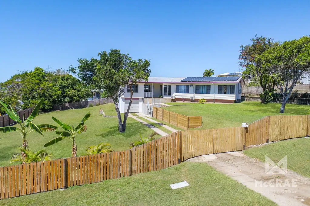 Bowen 3 Bedroom UNIQUE IN DESIGN AND OPPORTUNITY - 2023m2 LOT