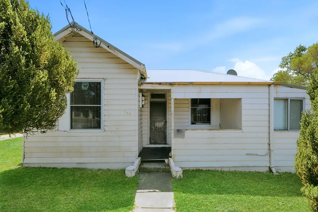 123 Sackville Street, Fairfield, NSW 2165