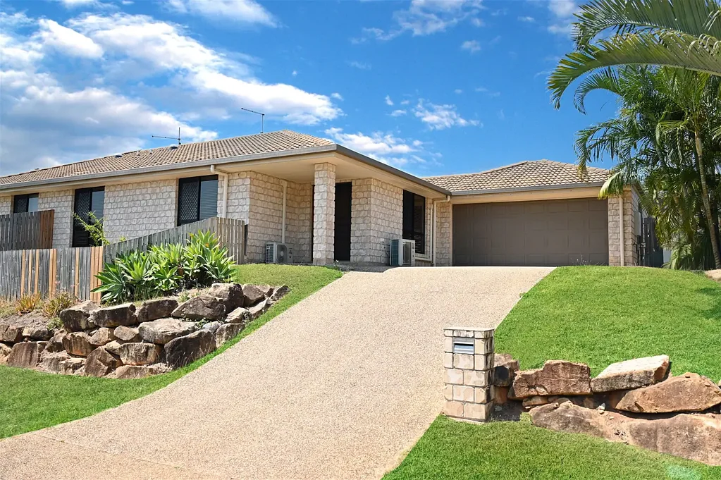 95 Col Brown Avenue, Clinton, QLD 4680
