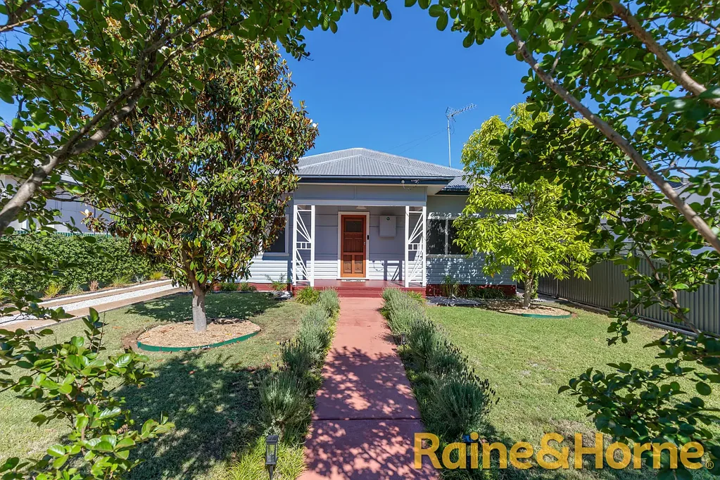 Dubbo 3房  Totally Renovated Cottage in the Heart of South Dubbo