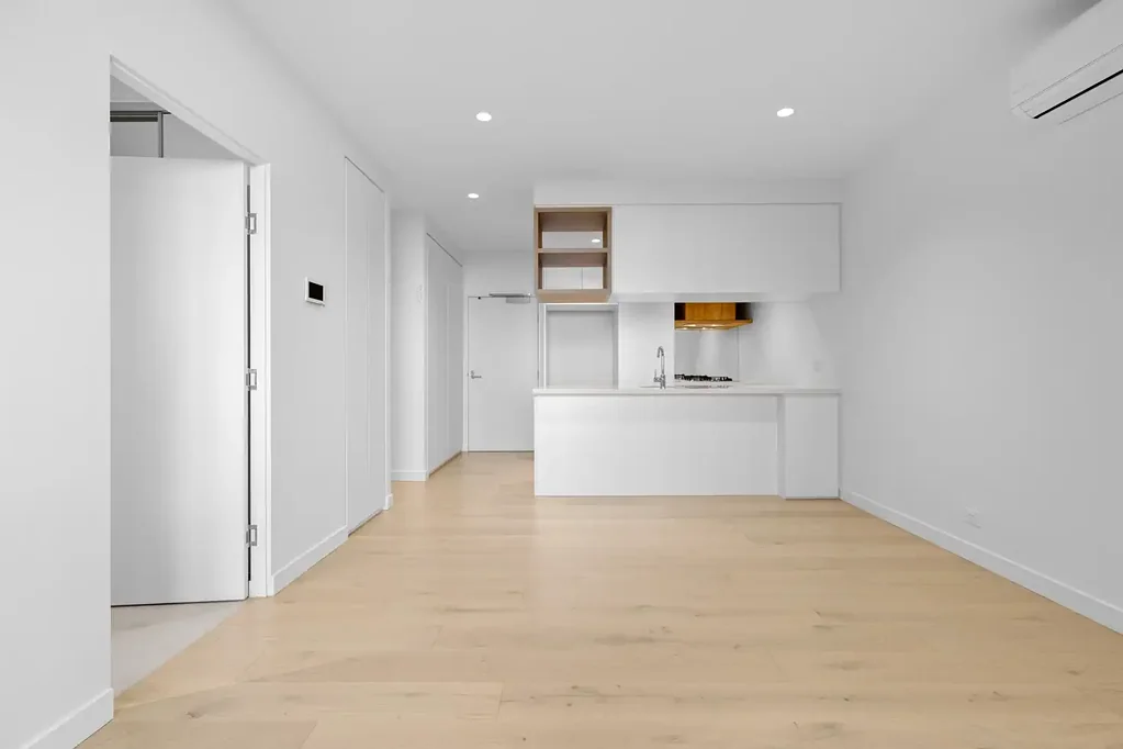 Modern Inner-City Living with Style – 1113/259 Normanby Road, South Melbourne