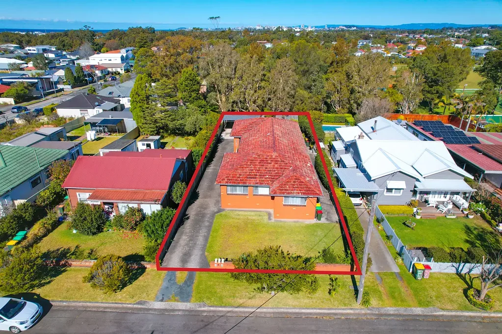 27 Station Street, East Corrimal, NSW 2518