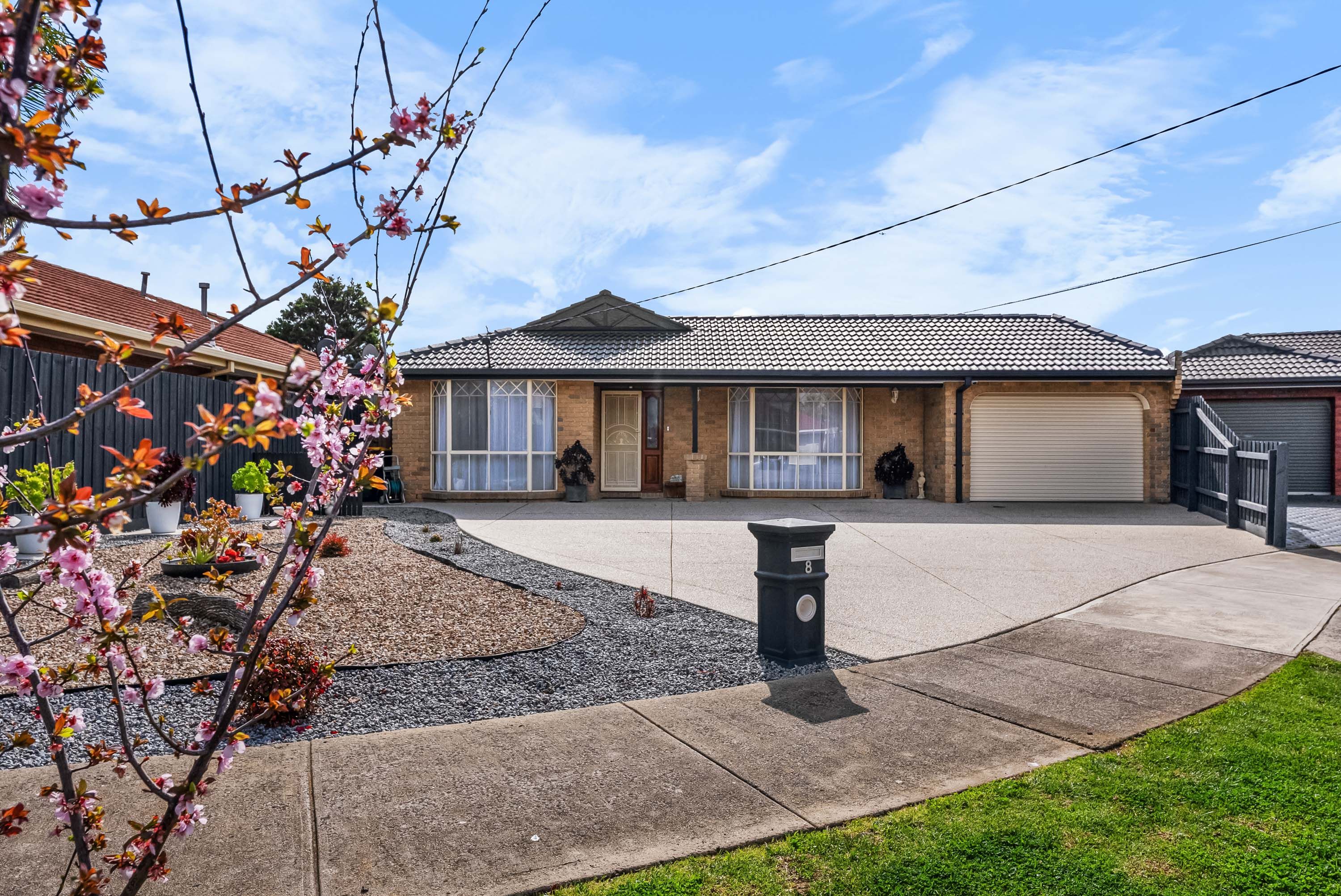 8 CARLING CT, ALTONA MEADOWS VIC 3028, 0 habitaciones, 0 baños, House