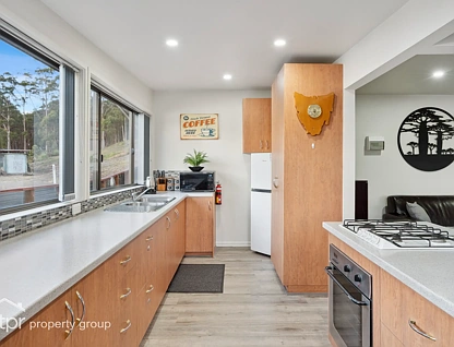 171 Hastings Bay Esplanade, Hastings, South East, 5 कमरे, 2 बाथरूम, House