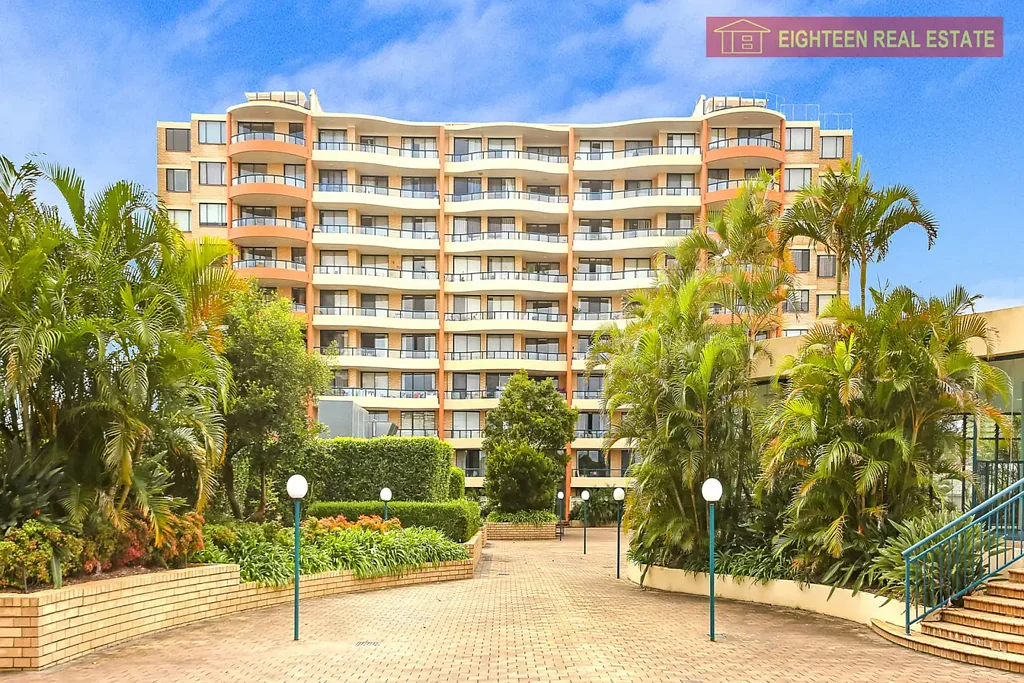 Spacious apartment with resort style facilities