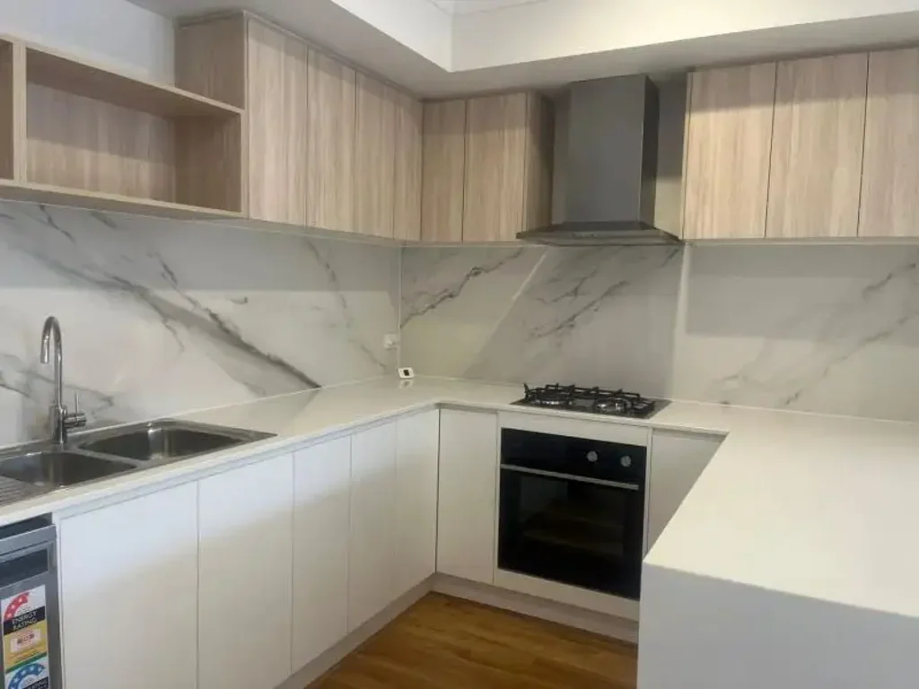Tarneit 4 Bedroom Stunning 4-Bed  in Tarneit!! Call Steve 0432 496 048 Open 10 am Sat