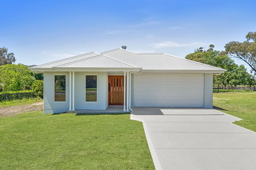 2A Somerset Place, Scone, NSW 2337