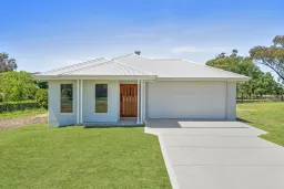 2A Somerset Place, Scone